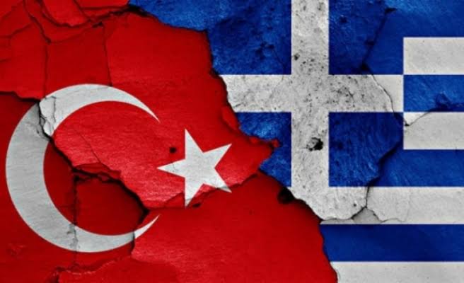 YUNANİSTAN SINIRI OTOBÜSLE KAPATTI, GİRİŞ ÇIKIŞLARI DURDURDU