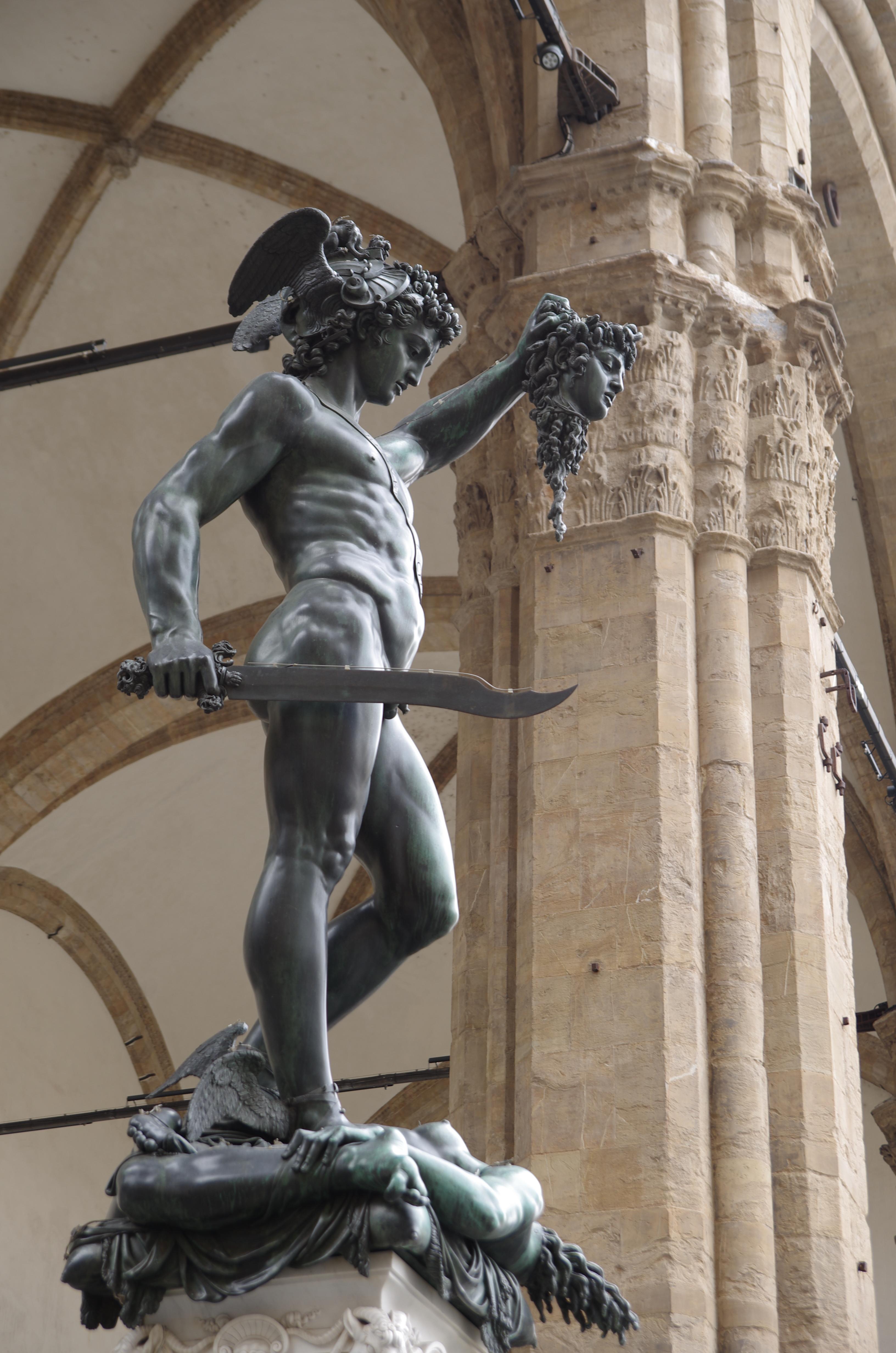 03_2015_perseo_con_la_testa_di_medusa-benvenuto_cellini-piazza_della ...