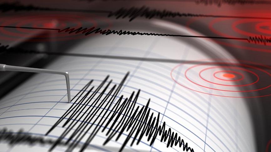 Son dakika… İzmir açıklarında 4.2 büyüklüğünde deprem! (Son depremler)