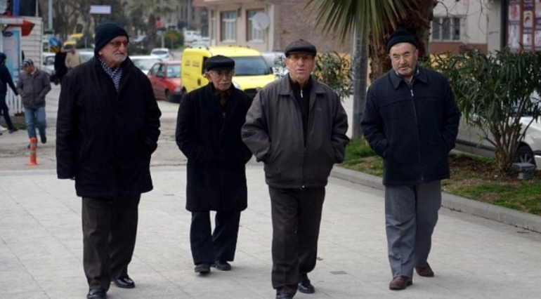 65 üstü kişilere sokağa çıkma yasağı